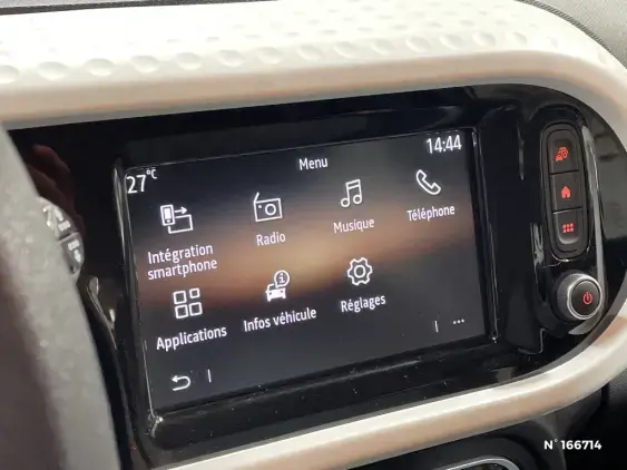 RENAULT TWINGO ELECTRIQUE III - voiture d'occasion - Photo 13