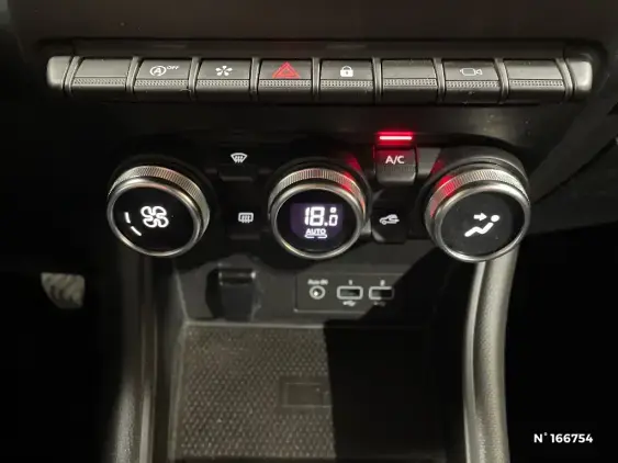 RENAULT CAPTUR II - voiture d'occasion - Photo 26