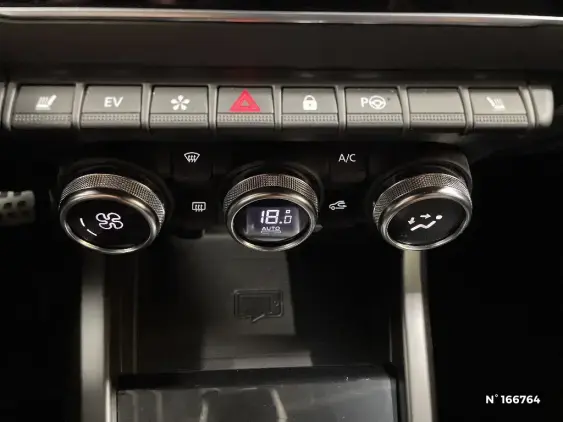 RENAULT ARKANA - voiture d'occasion - Photo 27