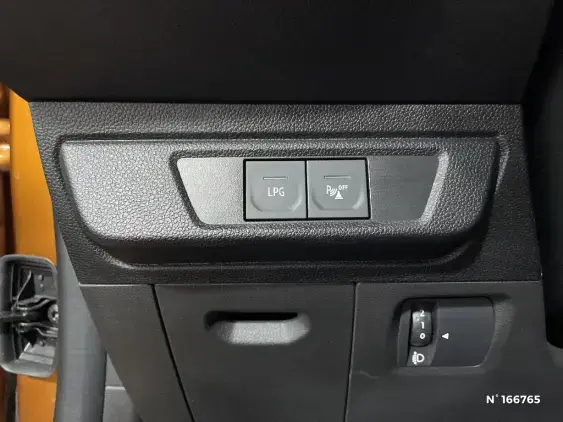 DACIA SANDERO III - voiture d'occasion - Photo 15