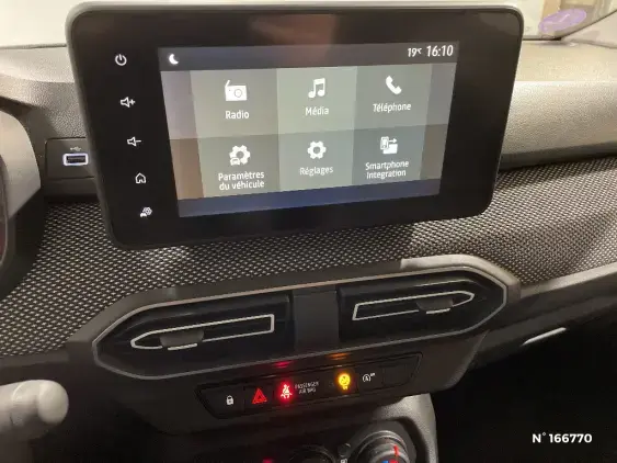 DACIA SANDERO III - voiture d'occasion - Photo 13