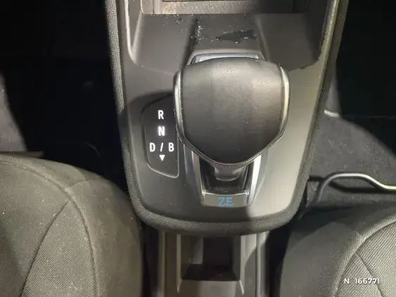 RENAULT ZOE - voiture d'occasion - Photo 26