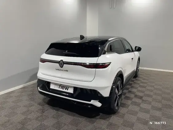 RENAULT MEGANE V - voiture d'occasion - Photo 4