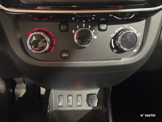 DACIA SPRING - voiture d'occasion - Photo 24
