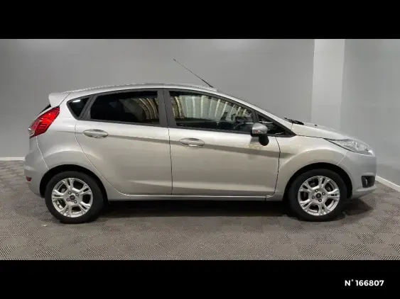 FORD FIESTA VI - voiture d'occasion - Photo 5