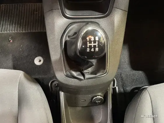 FORD FIESTA VI - voiture d'occasion - Photo 27