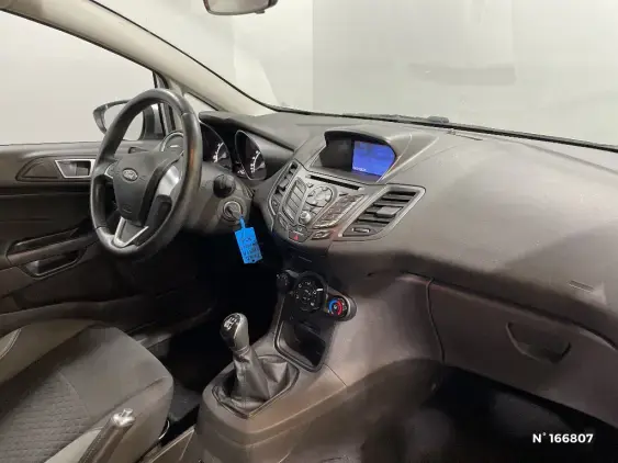 FORD FIESTA VI - voiture d'occasion - Photo 10