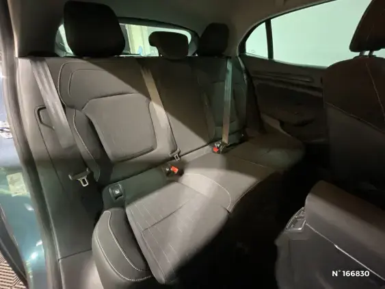 RENAULT MEGANE IV - voiture d'occasion - Photo 10