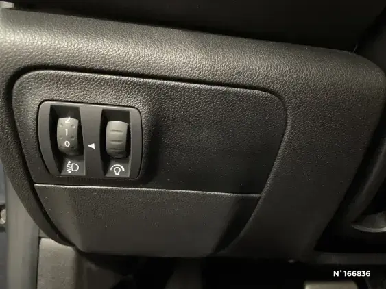RENAULT MEGANE IV - voiture d'occasion - Photo 15