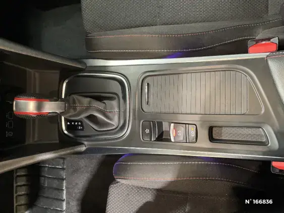 RENAULT MEGANE IV - voiture d'occasion - Photo 31