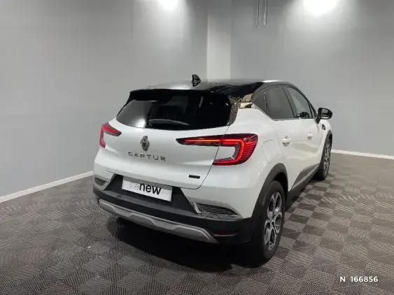 RENAULT CAPTUR II - voiture d'occasion - Photo 4