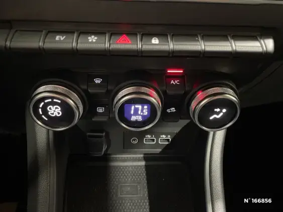 RENAULT CAPTUR II - voiture d'occasion - Photo 28