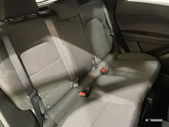 RENAULT CAPTUR II - voiture d'occasion - Photo 11