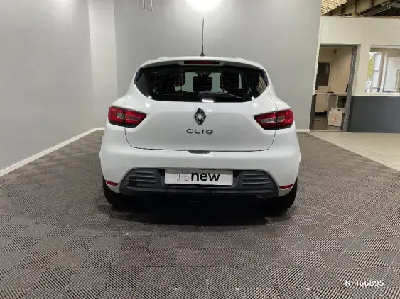 RENAULT CLIO IV - voiture d'occasion - Photo 6