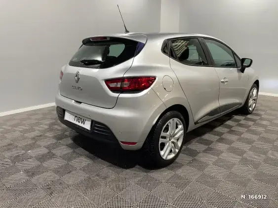 RENAULT CLIO IV - voiture d'occasion - Photo 4