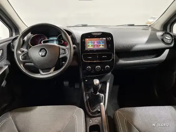 RENAULT CLIO IV - voiture d'occasion - Photo 9
