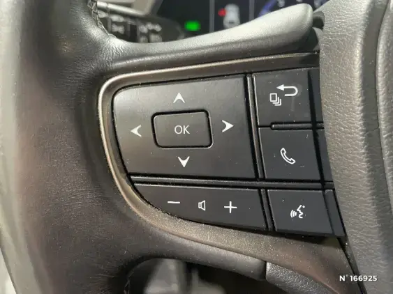 LEXUS UX - voiture d'occasion - Photo 27
