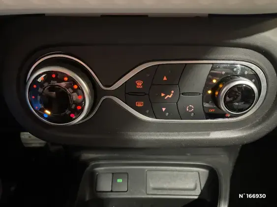 RENAULT TWINGO ELECTRIQUE III - voiture d'occasion - Photo 24