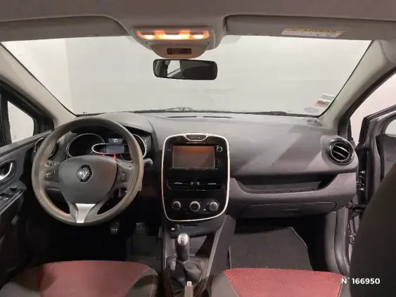 RENAULT CLIO IV - voiture d'occasion - Photo 9