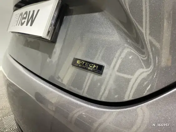 RENAULT ZOE - voiture d'occasion - Photo 24