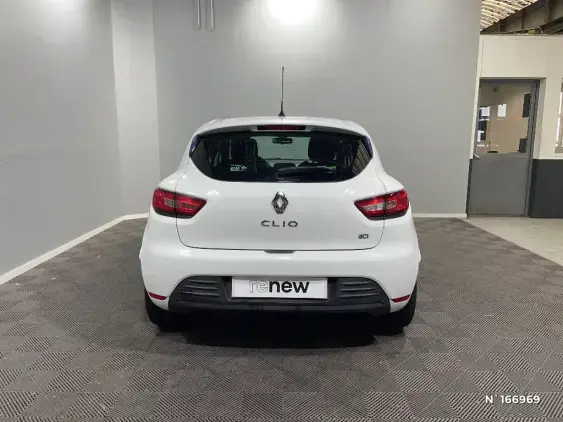 RENAULT CLIO IV - voiture d'occasion - Photo 6