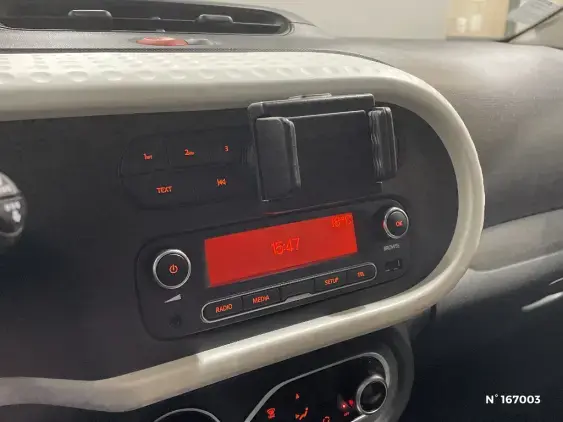 RENAULT TWINGO ELECTRIQUE III - voiture d'occasion - Photo 13