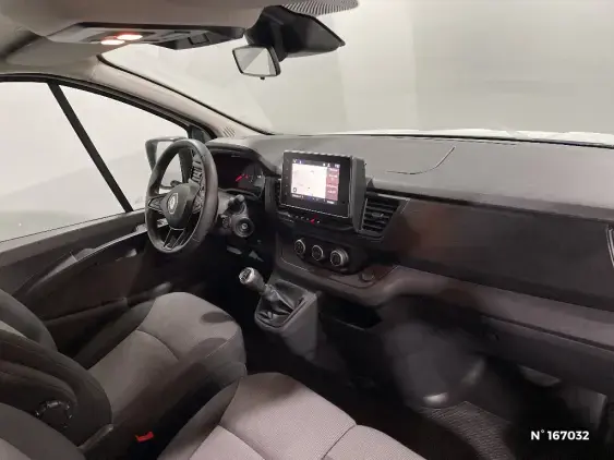 RENAULT TRAFIC III - voiture d'occasion - Photo 10