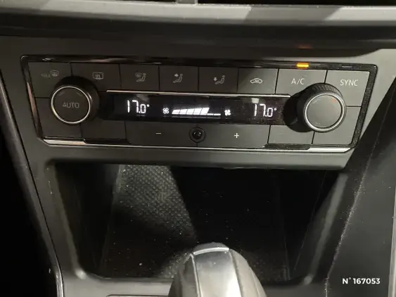 VOLKSWAGEN POLO VI - voiture d'occasion - Photo 27