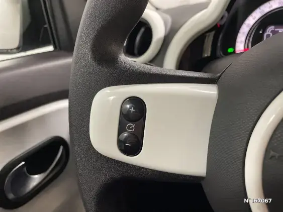 RENAULT TWINGO ELECTRIQUE III - voiture d'occasion - Photo 26