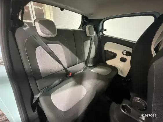 RENAULT TWINGO ELECTRIQUE III - voiture d'occasion - Photo 11