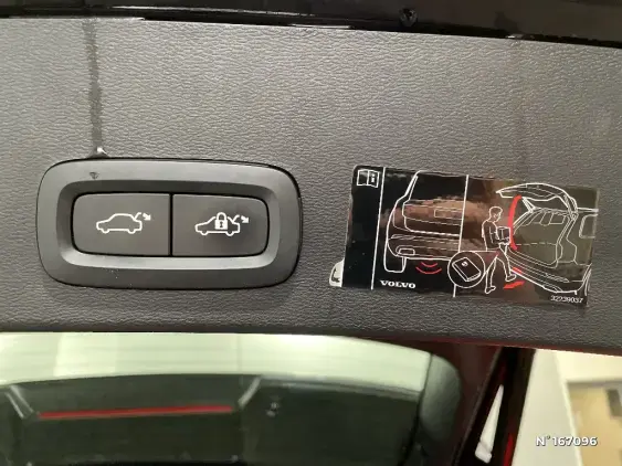 VOLVO XC40 - voiture d'occasion - Photo 25