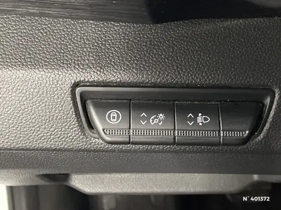 RENAULT TRAFIC FG III - voiture d'occasion - Photo 14
