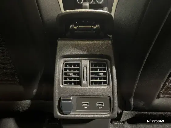RENAULT CAPTUR II - voiture d'occasion - Photo 24
