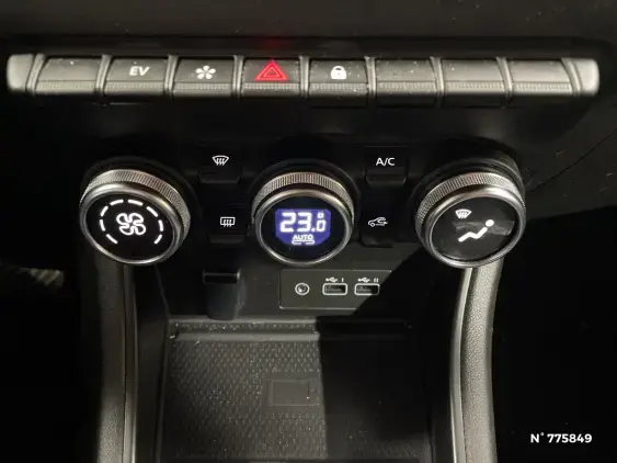 RENAULT CAPTUR II - voiture d'occasion - Photo 26