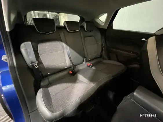 RENAULT CAPTUR II - voiture d'occasion - Photo 11