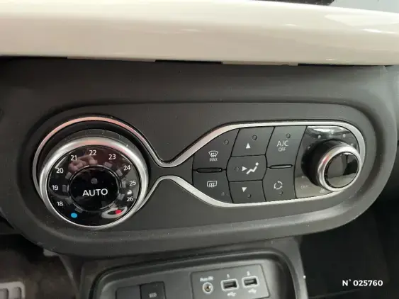 RENAULT TWINGO ELECTRIQUE III - voiture d'occasion - Photo 15