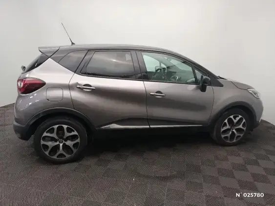 RENAULT CAPTUR - voiture d'occasion - Photo 5