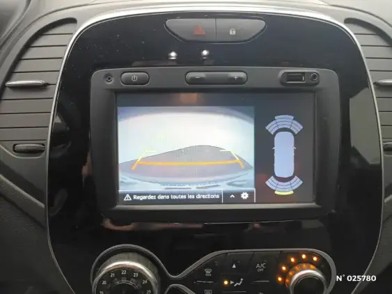 RENAULT CAPTUR - voiture d'occasion - Photo 14