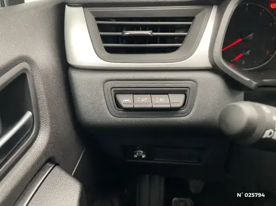 RENAULT CAPTUR II - voiture d'occasion - Photo 15