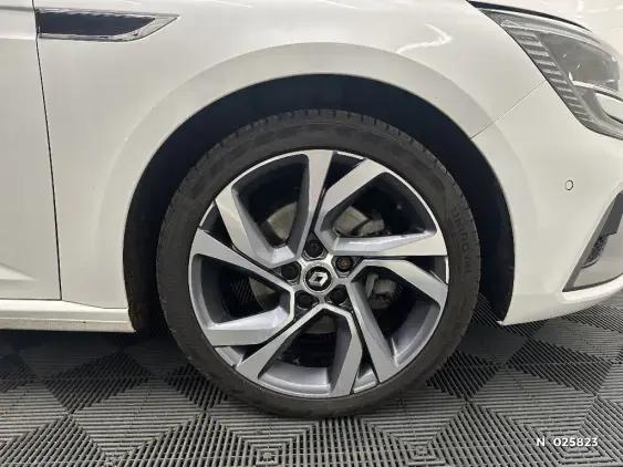 RENAULT MEGANE ESTATE IV - voiture d'occasion - Photo 8