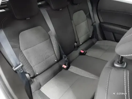 RENAULT CAPTUR II - voiture d'occasion - Photo 11