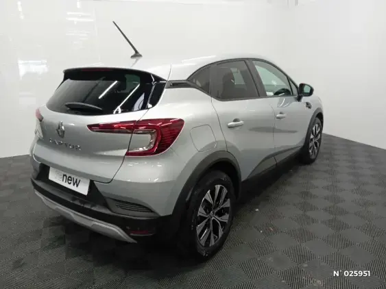 RENAULT CAPTUR II - voiture d'occasion - Photo 4
