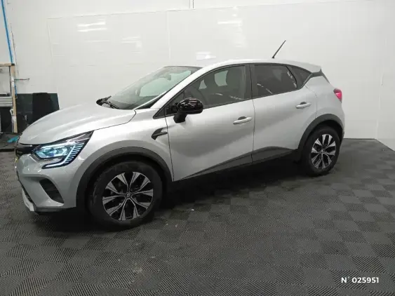 RENAULT CAPTUR II - voiture d'occasion - Photo 2