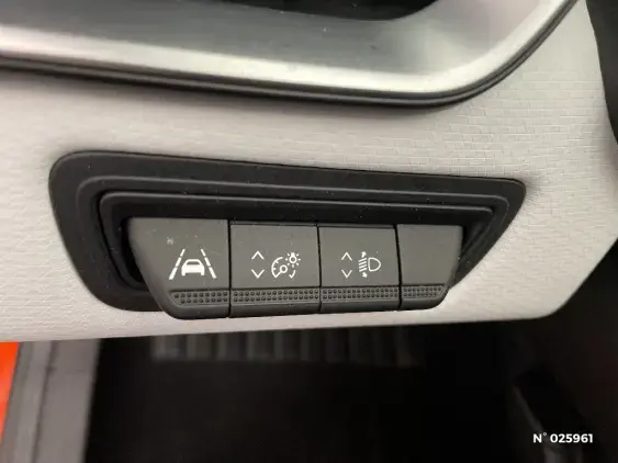 RENAULT CLIO V - voiture d'occasion - Photo 15