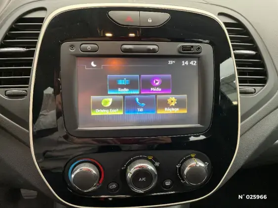 RENAULT CAPTUR - voiture d'occasion - Photo 13