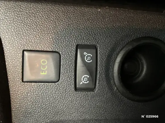 RENAULT CAPTUR - voiture d'occasion - Photo 14