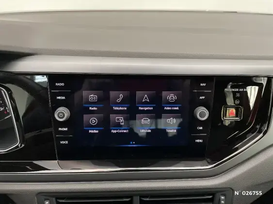 VOLKSWAGEN POLO VI - voiture d'occasion - Photo 13