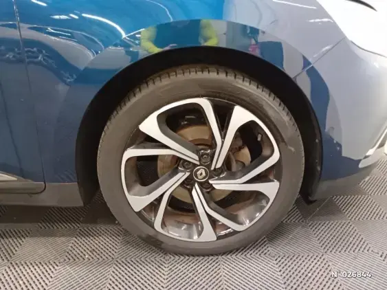 RENAULT SCENIC IV - voiture d'occasion - Photo 8