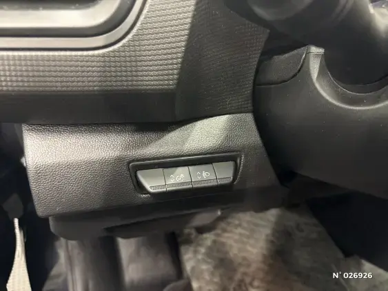 RENAULT TRAFIC III - voiture d'occasion - Photo 15