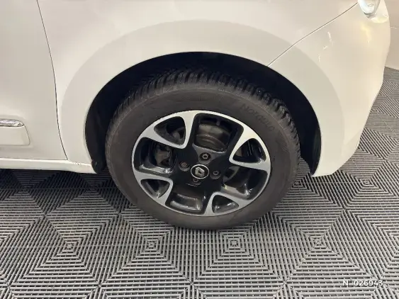 RENAULT TWINGO III - voiture d'occasion - Photo 8